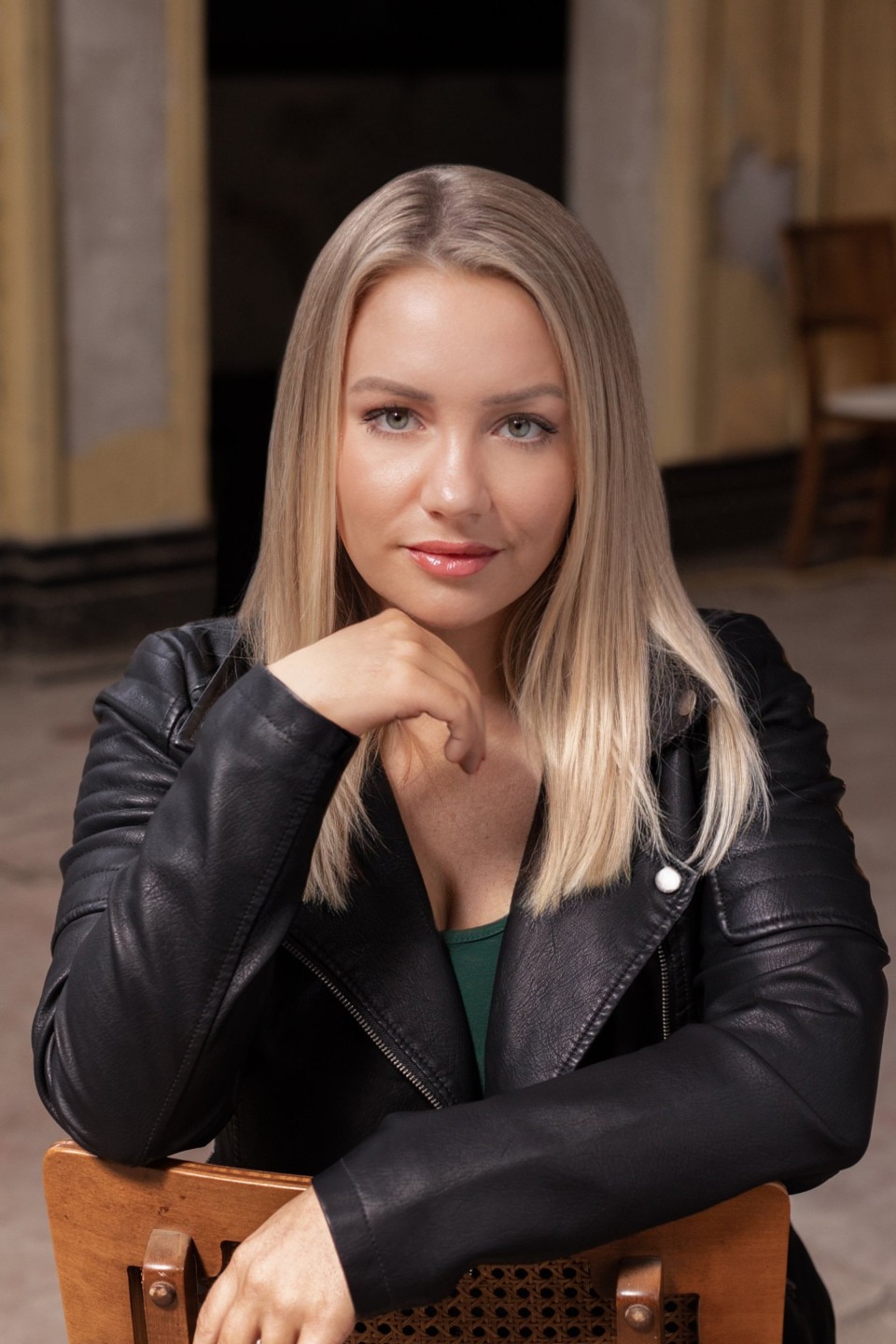 Jeneva Rose